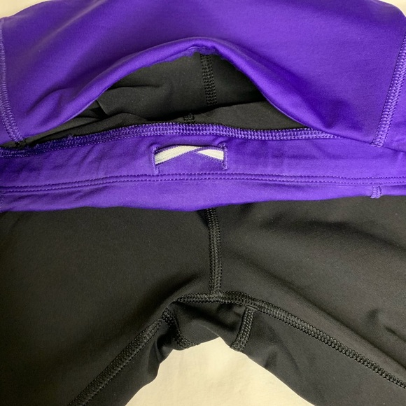 Lululemon Run Crop Size 4 Royal Purple/Black D15 - Picture 3 of 8
